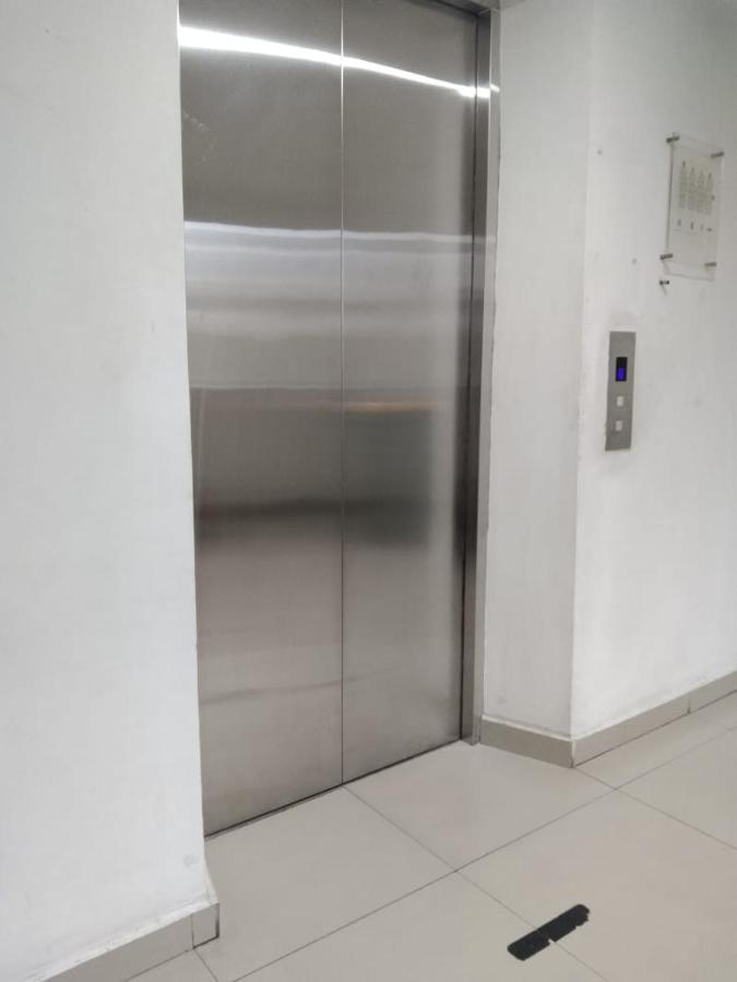 Smart Dream Inn Tangerang Exterior photo